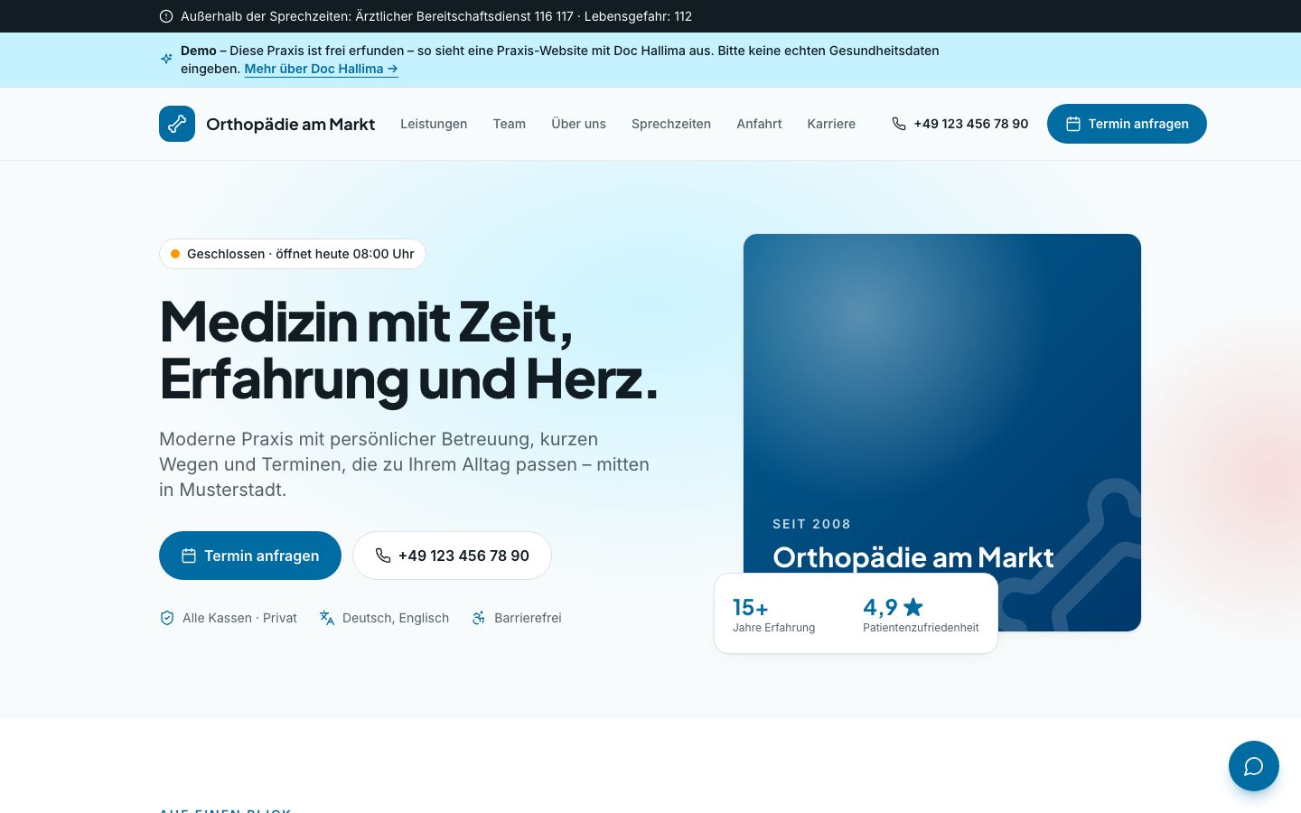 Screenshot der Demo-Website einer Orthopädie-Praxis mit Sprechzeiten-Status und Termin-Button